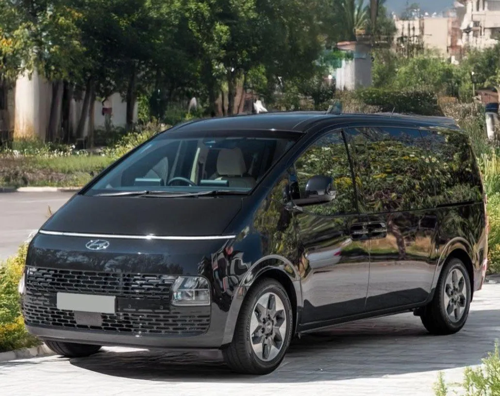 Hyundai Mini Van - Full Day